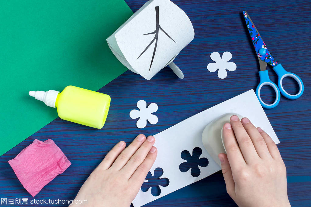 第7步 發(fā)布你的母親節(jié)禮品盒